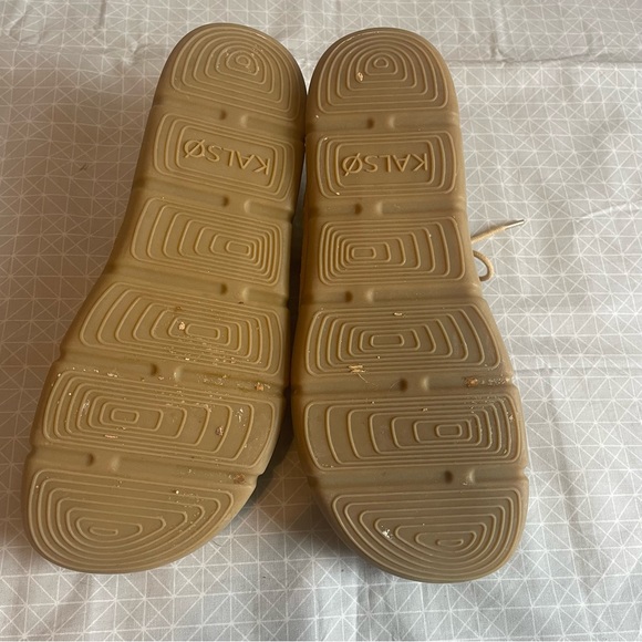 Kalso Earth Shoe Dawson Suede Negative Heel Oxfords 8 - Picture 6 of 7